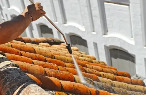 Nettoyage de toitures - Saint-Lizier